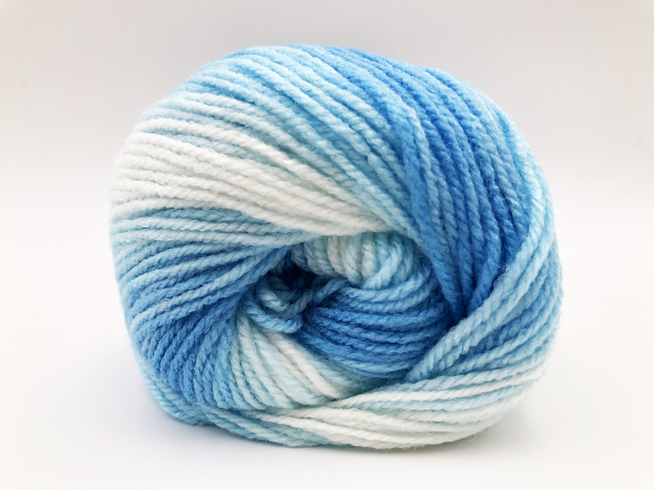 LANA CAREZZA BATIK 100 gr. -AZZURRO col.324